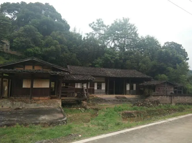 住过的房走过的路03